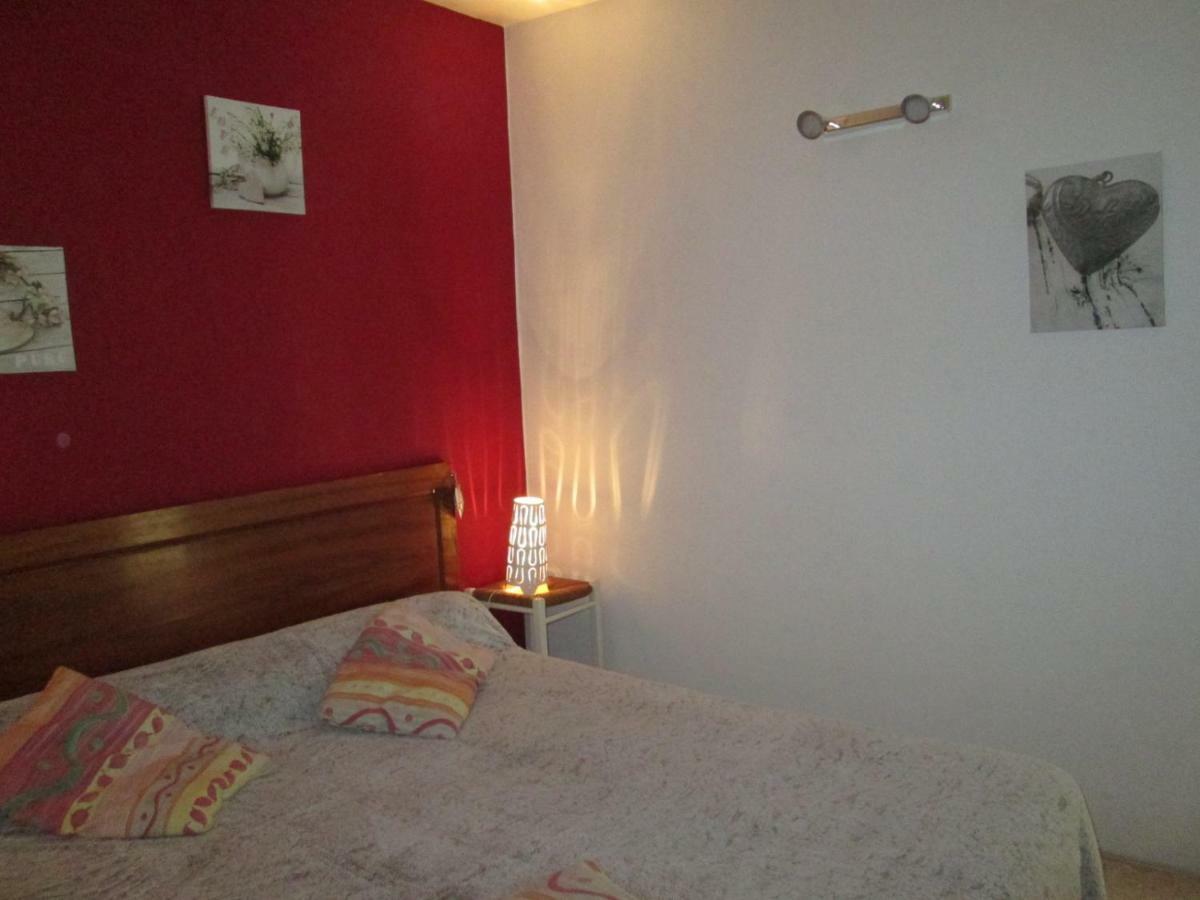 Apartmán Le Chambron Condorcet Exteriér fotografie